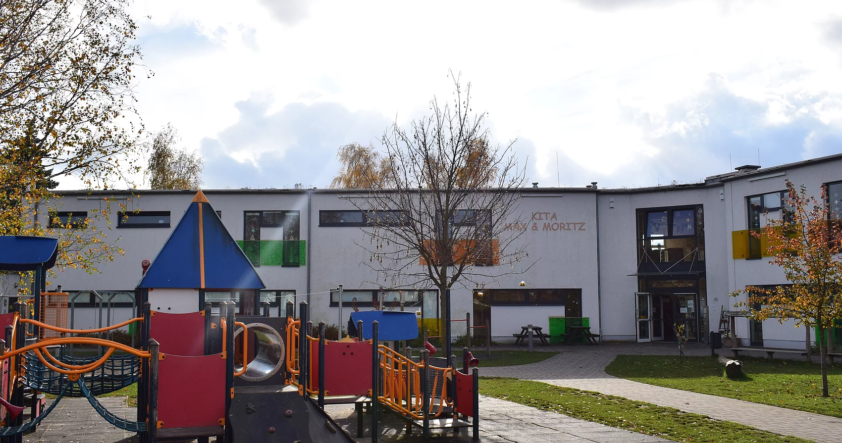 Kita "Max & Moritz" Gebäude mit Außengelände